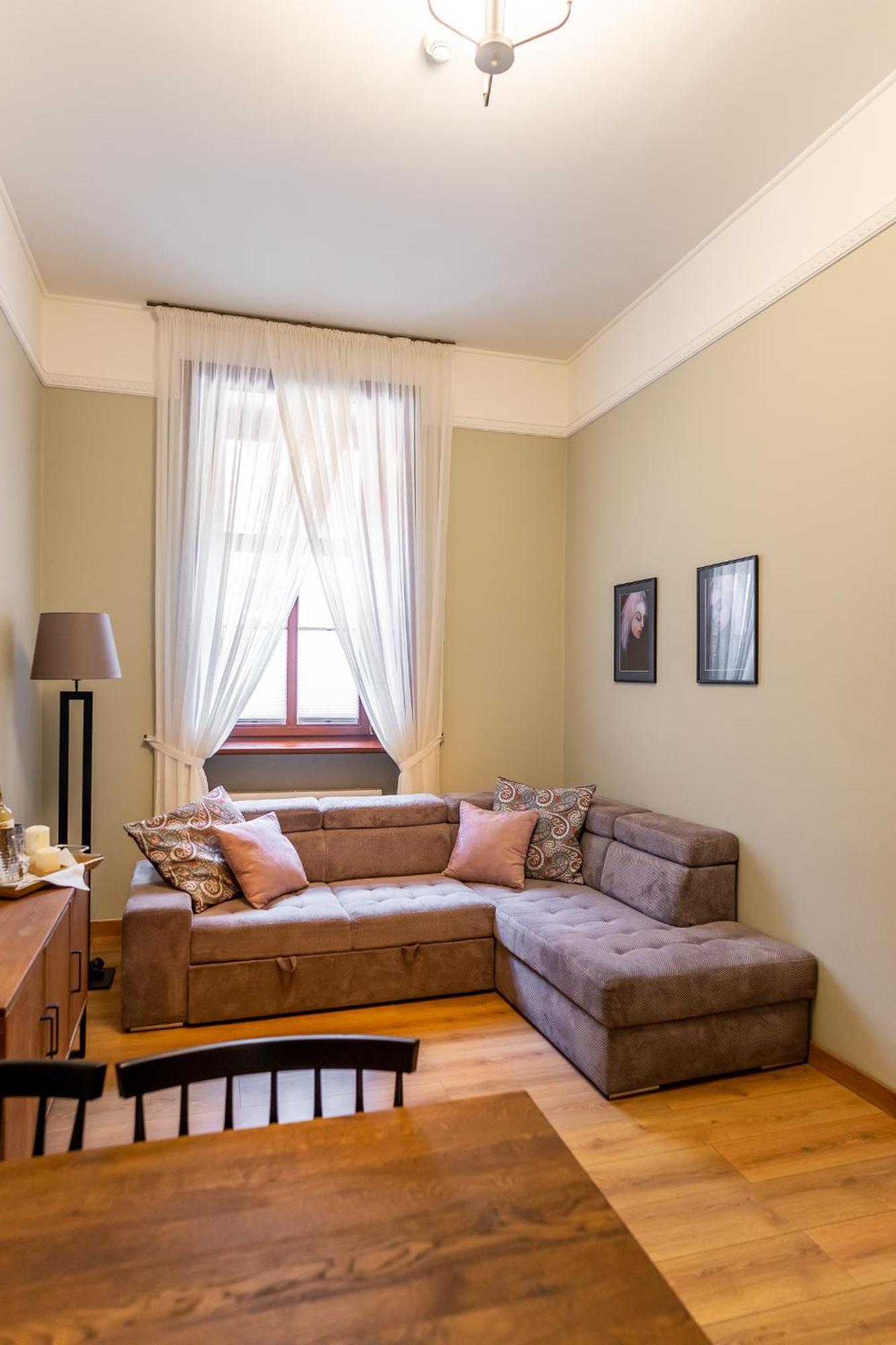 Old Town Ac Apartments Main Raiway Station Cracovia Esterno foto